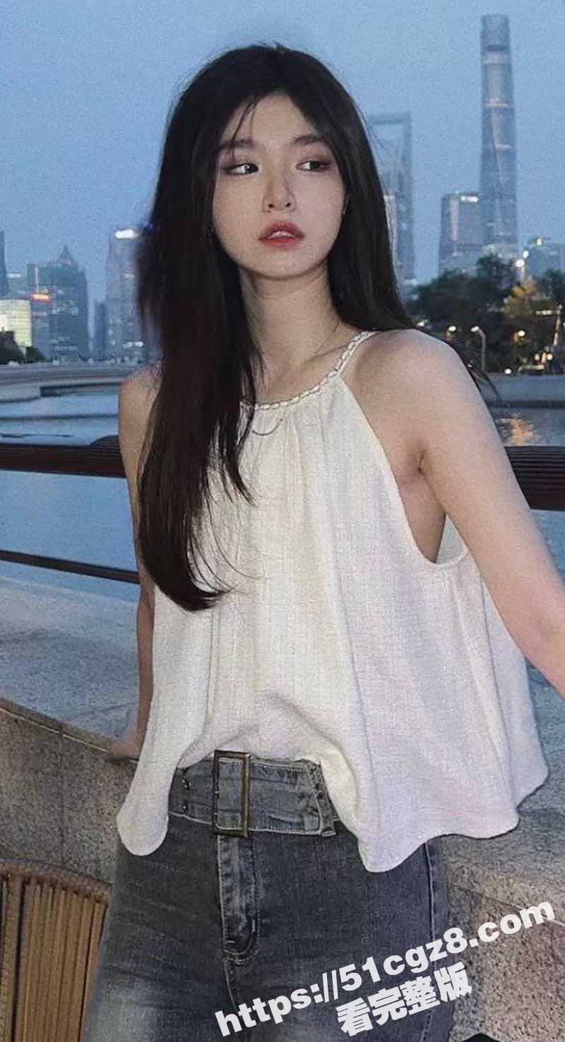 极品身材肥鲍女友 绝对的性交名器 顶级肥臀超美肥鲍 被操的洞口都撑大了 还被渣男曝光合集