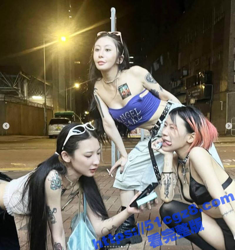 IG万粉网红 2lu相关图片