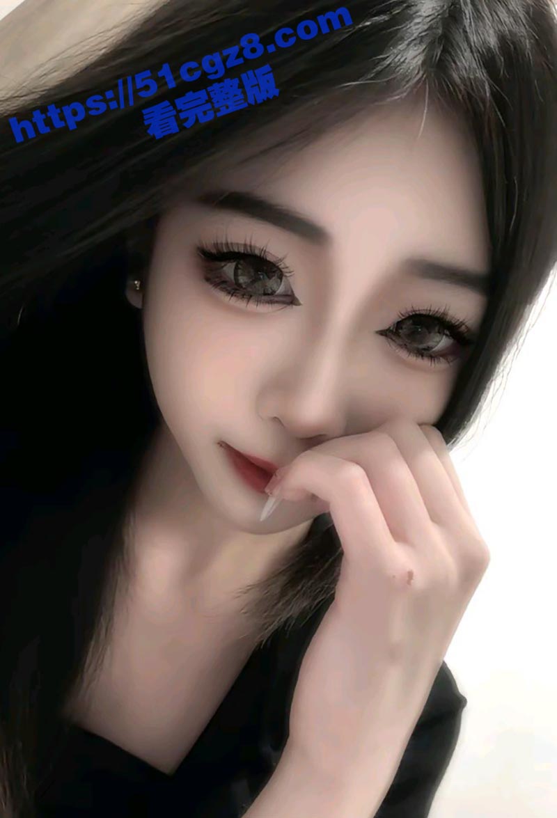 TIKTOK巨乳网红相关图片