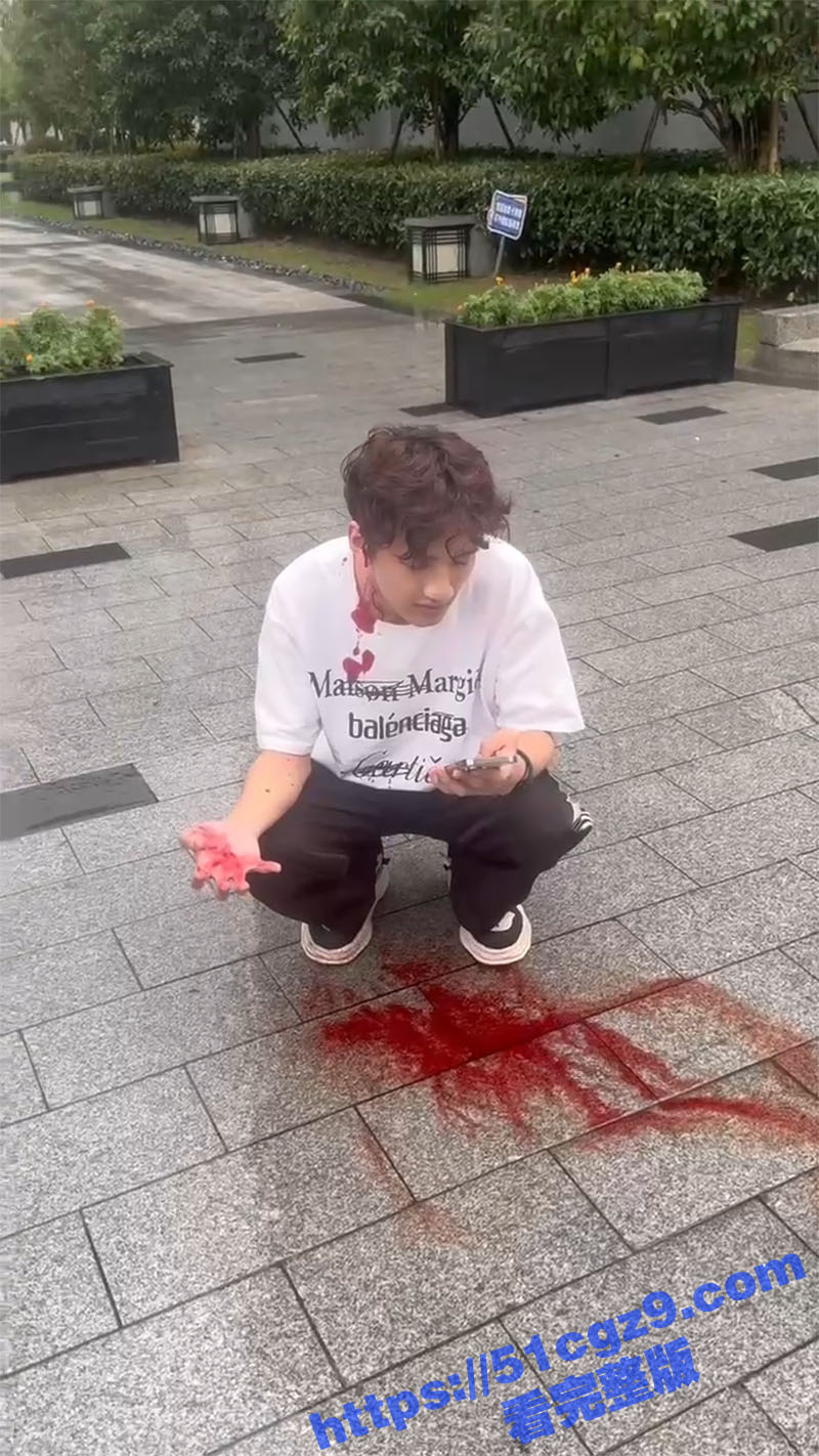 杭州网络乞丐男模江江相关图片