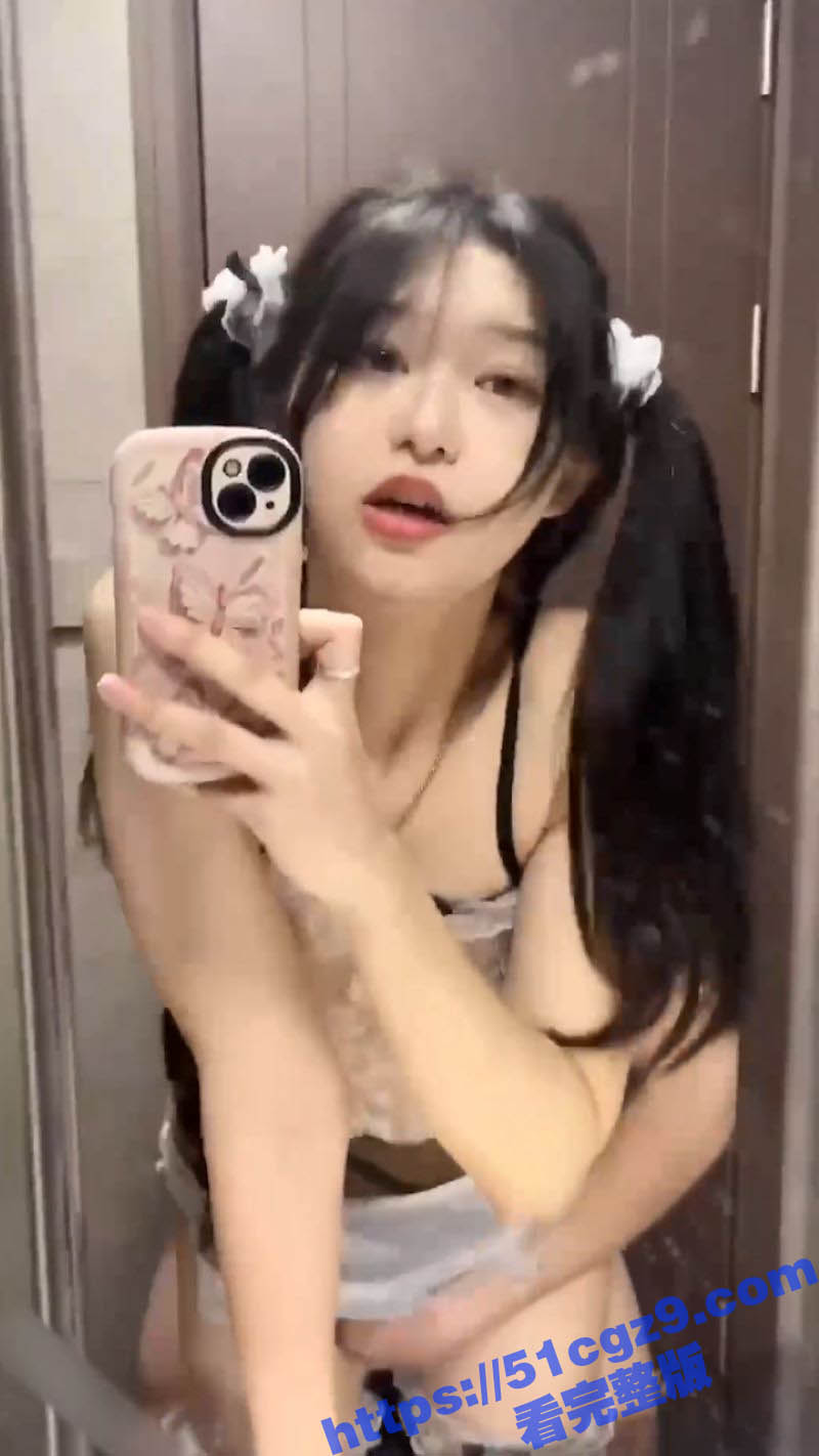 双马尾可爱小萝莉 性相关图片