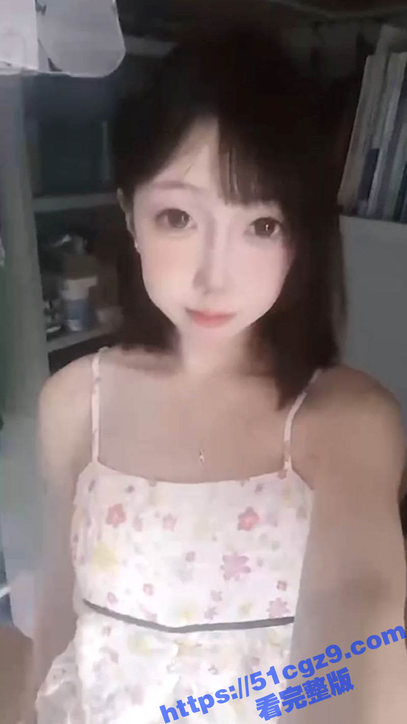 湖北20岁女大母狗 相关图片