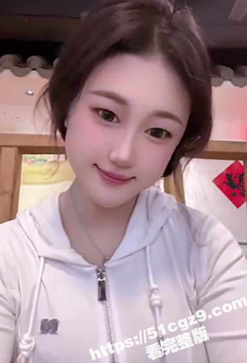 淫父重金诱操女儿闺蜜相关图片