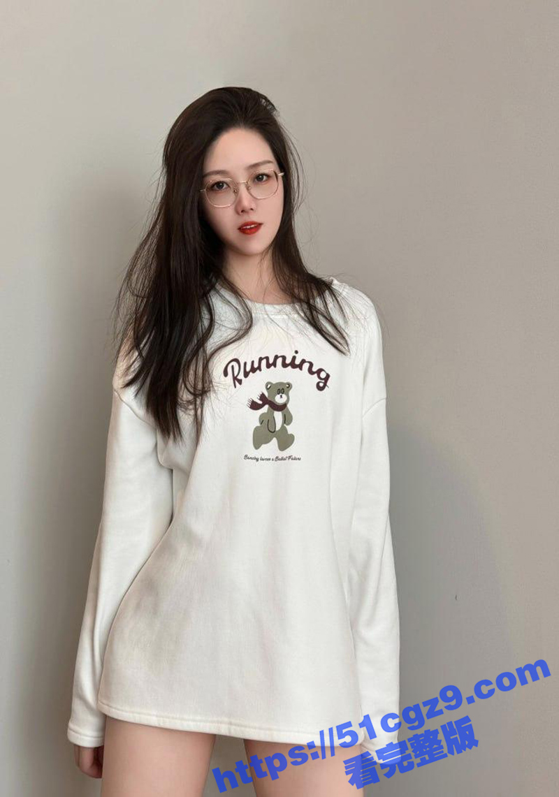 推特高挑眼镜少妇 索爱人妻 顶级身材尤物御姐 蜂腰翘臀腿长逆天 全裸户外露出 做爱约啪福利流出