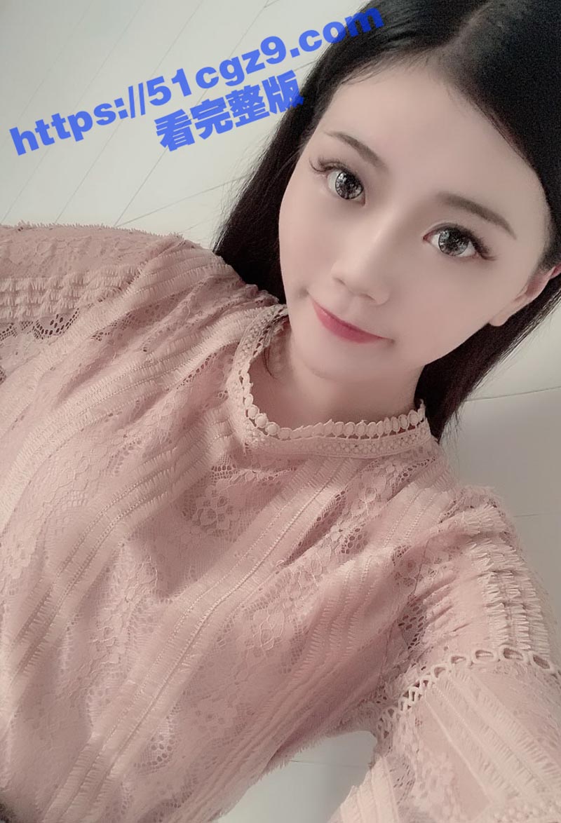 沈阳新婚人妻与炮友撩骚视频被曝光 美少妇发骚掰穴自拍勾引炮友求操 拨弄乳头上演极致反差！
