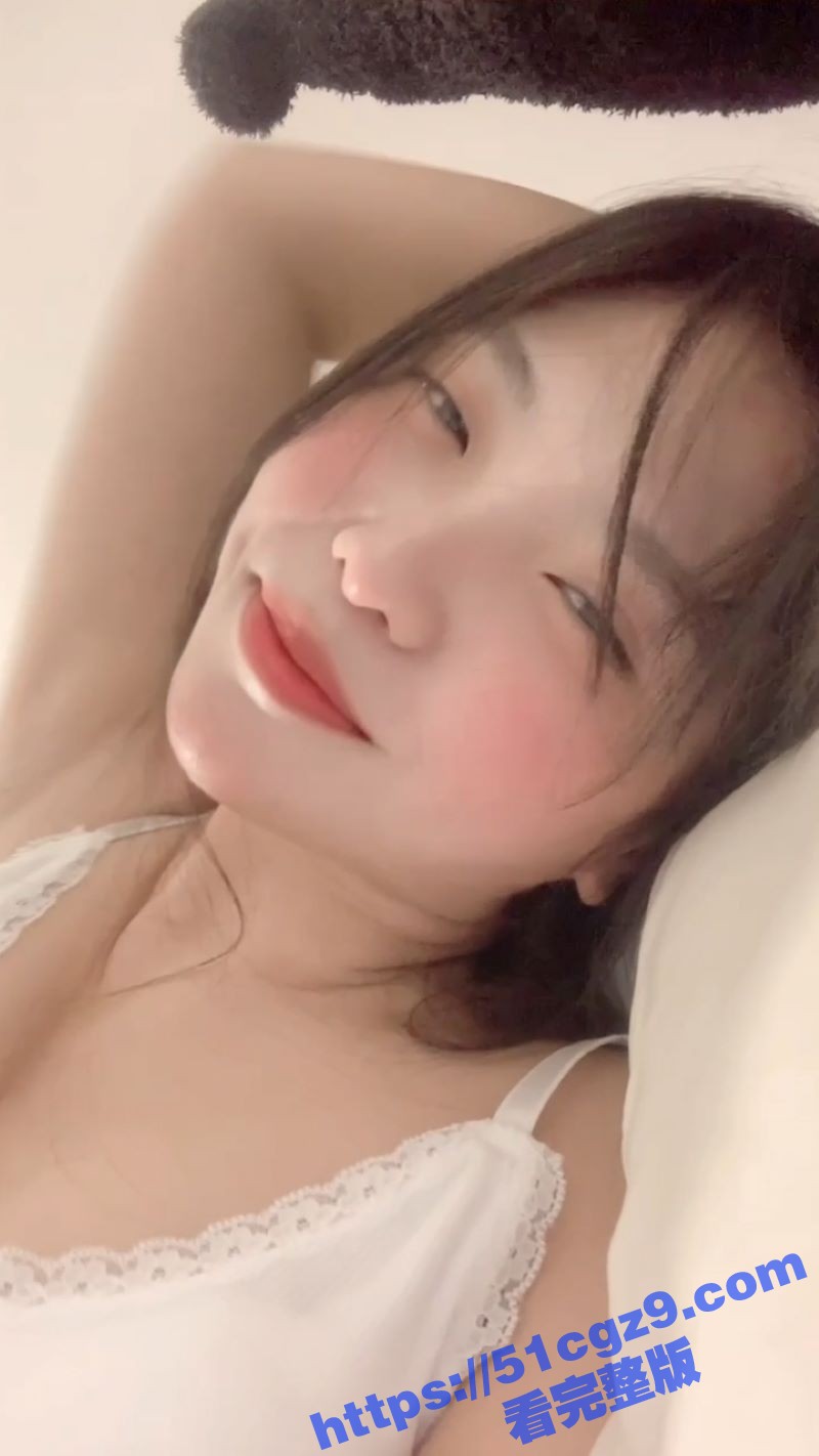 清纯双马尾反差婊甜美相关图片