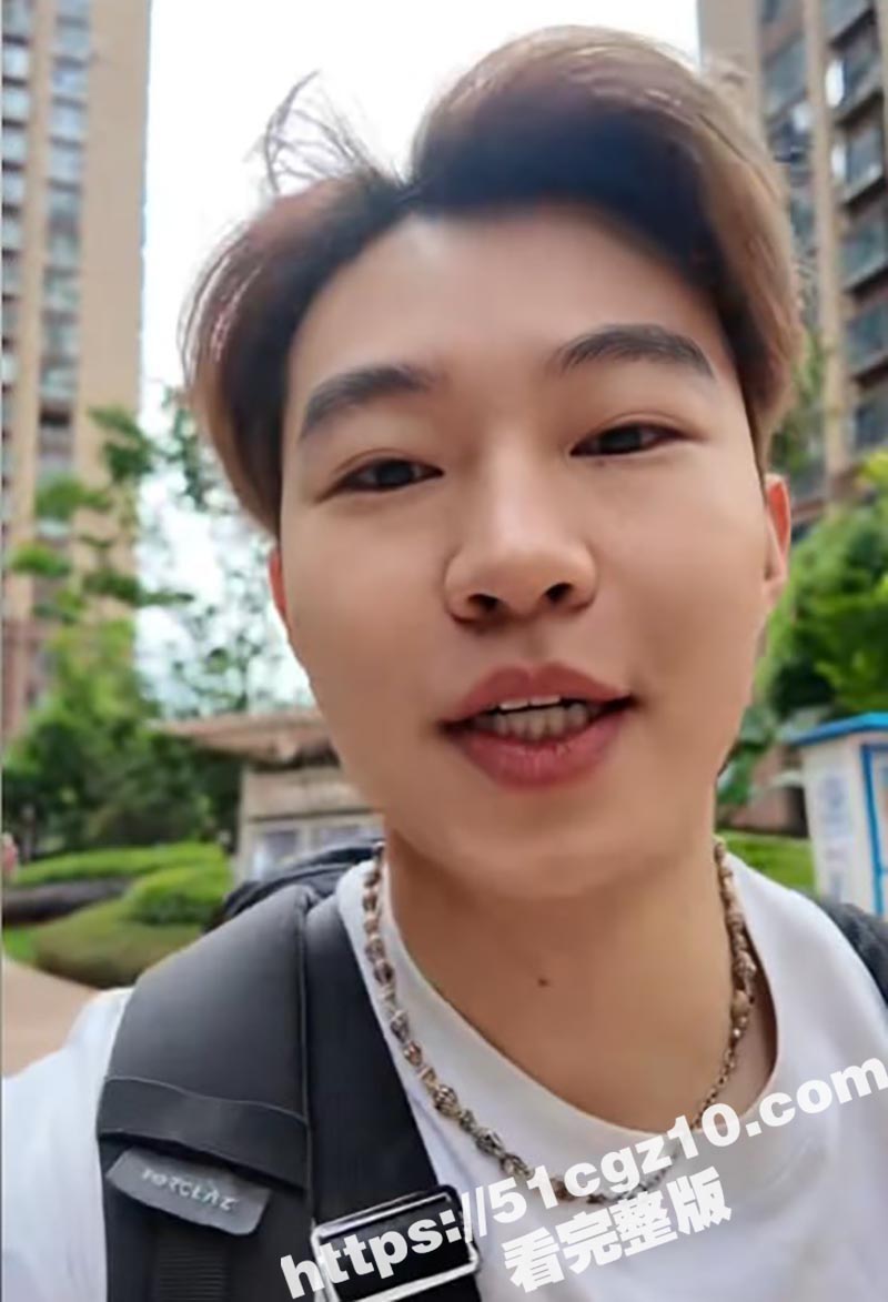 抖音知名旅游博主 小相关图片