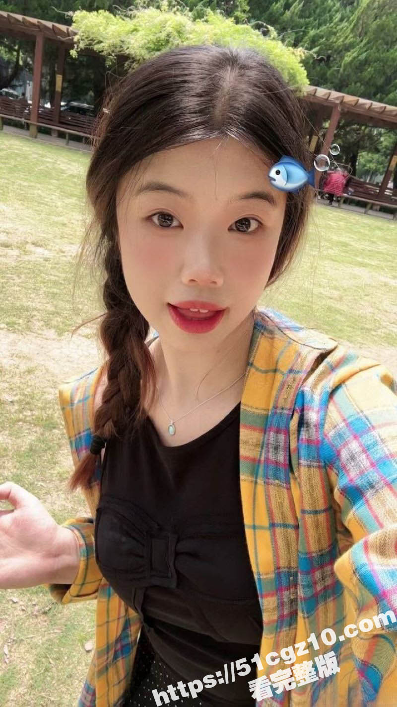 河南汝州市 巷邻超市店员 陈佳慧 家徒四壁的巨乳学生妹用身体赚钱 居家大尺度自慰流出