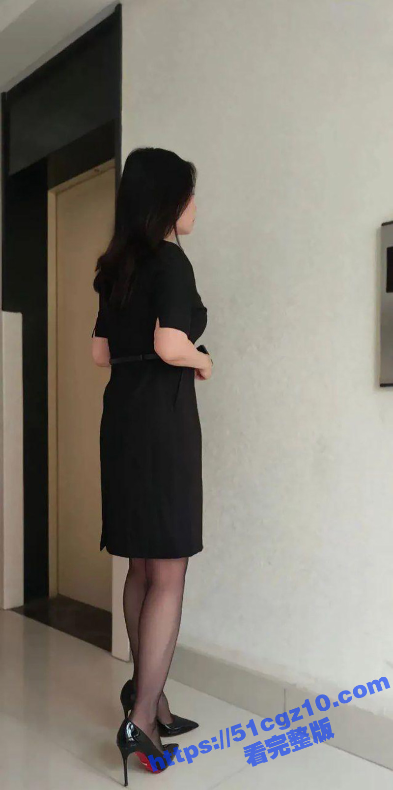 海角社区大佬惊险约炮相关图片