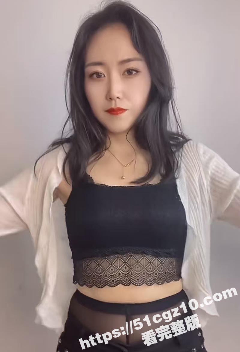 抖音大奶御姐 小百合相关图片
