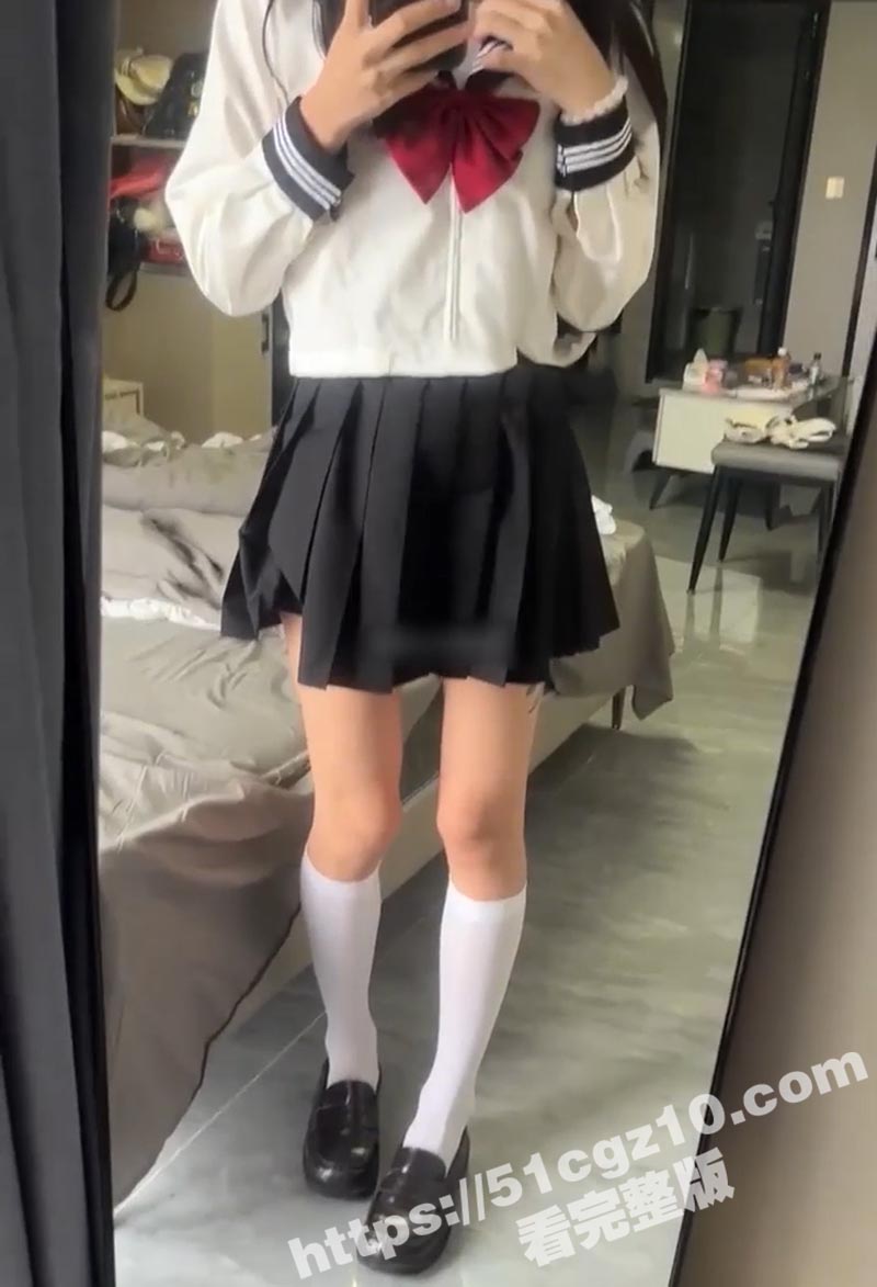 超清纯可爱女大学生 相关图片
