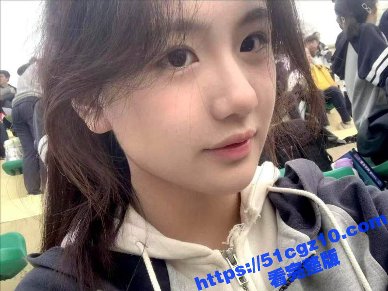 上海反差女大学生 张瑜璇 给男友发洗澡自慰视频 爆炸身材美乳嫩穴令人性欲大增啊