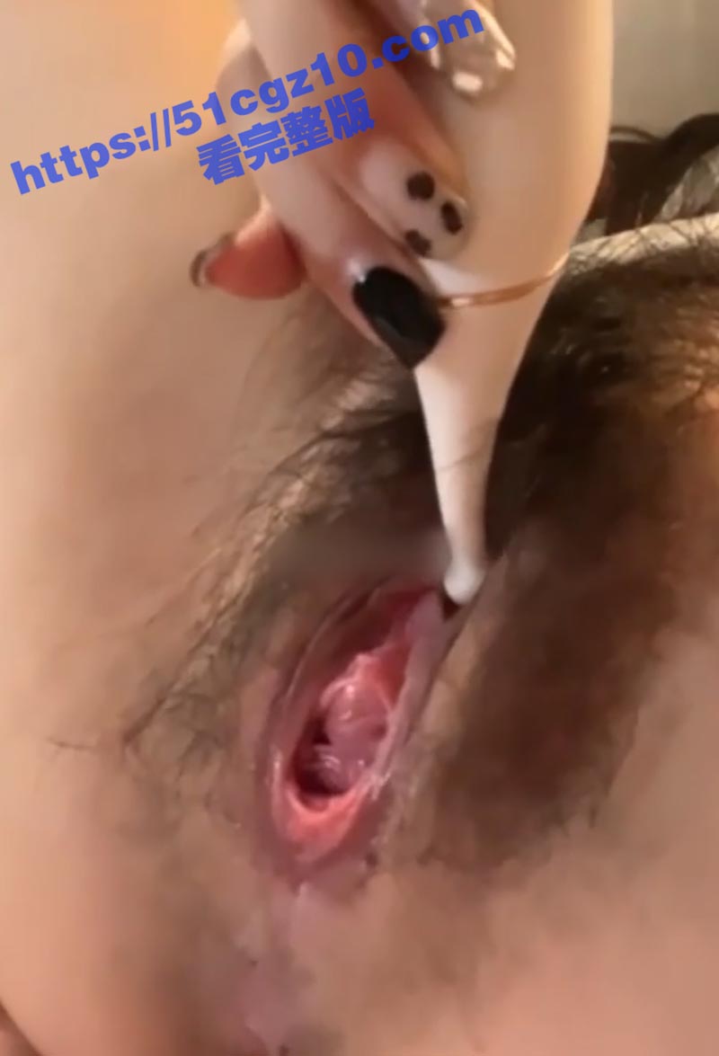 极品高颜值女大学生 相关图片