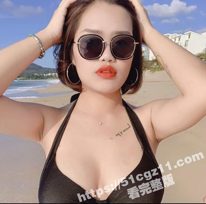 安徽巨乳骚逼 郭晓丽 借钱不还无奈下海卖逼 奶子柔软技术一流 跪地口交视频被客人曝光