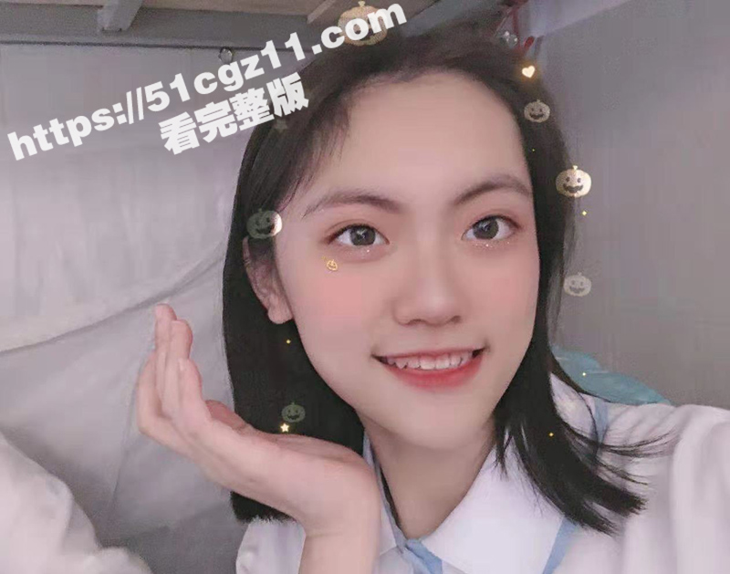 白嫩反差女友何子亦 大眼贫乳小嫩妹 细腰肥臀小穴紧致 被男友无套后入自拍 分手后视频遭流出