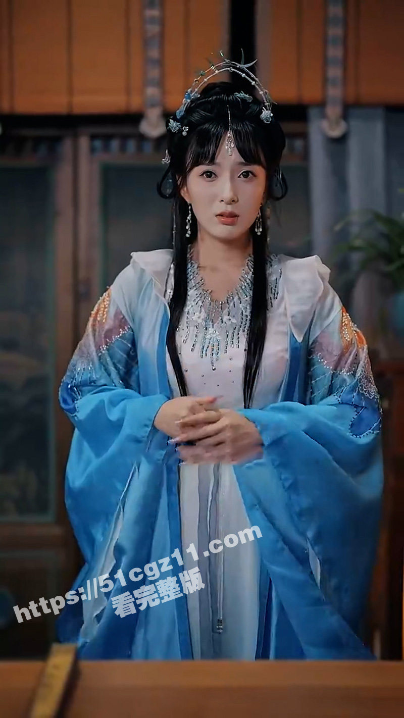 每日短剧《开局女帝我相关图片