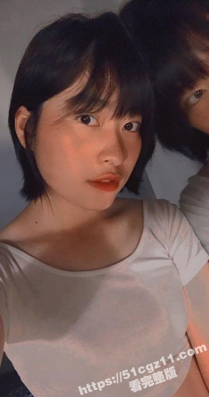 18岁反差婊学生妹 陈慧芸 发骚大合集 因男友当兵难耐寂寞网上撩骚 高校女神沦为出轨婊子