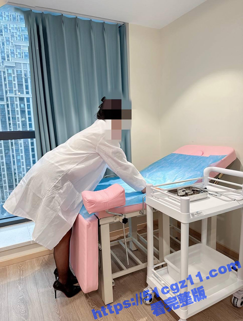 海角兄妹乱伦之拿走妹相关图片
