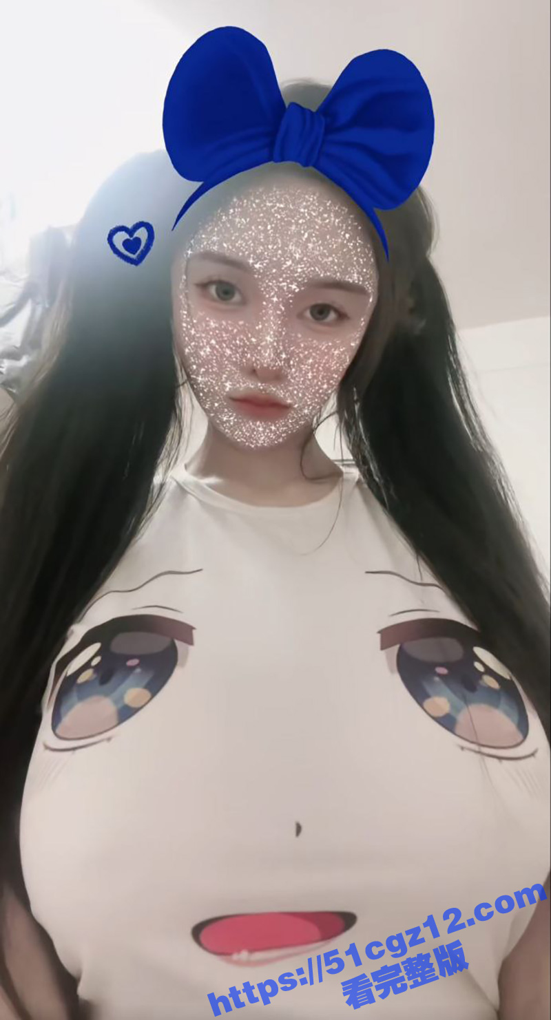 抖音67万粉巨乳网红相关图片