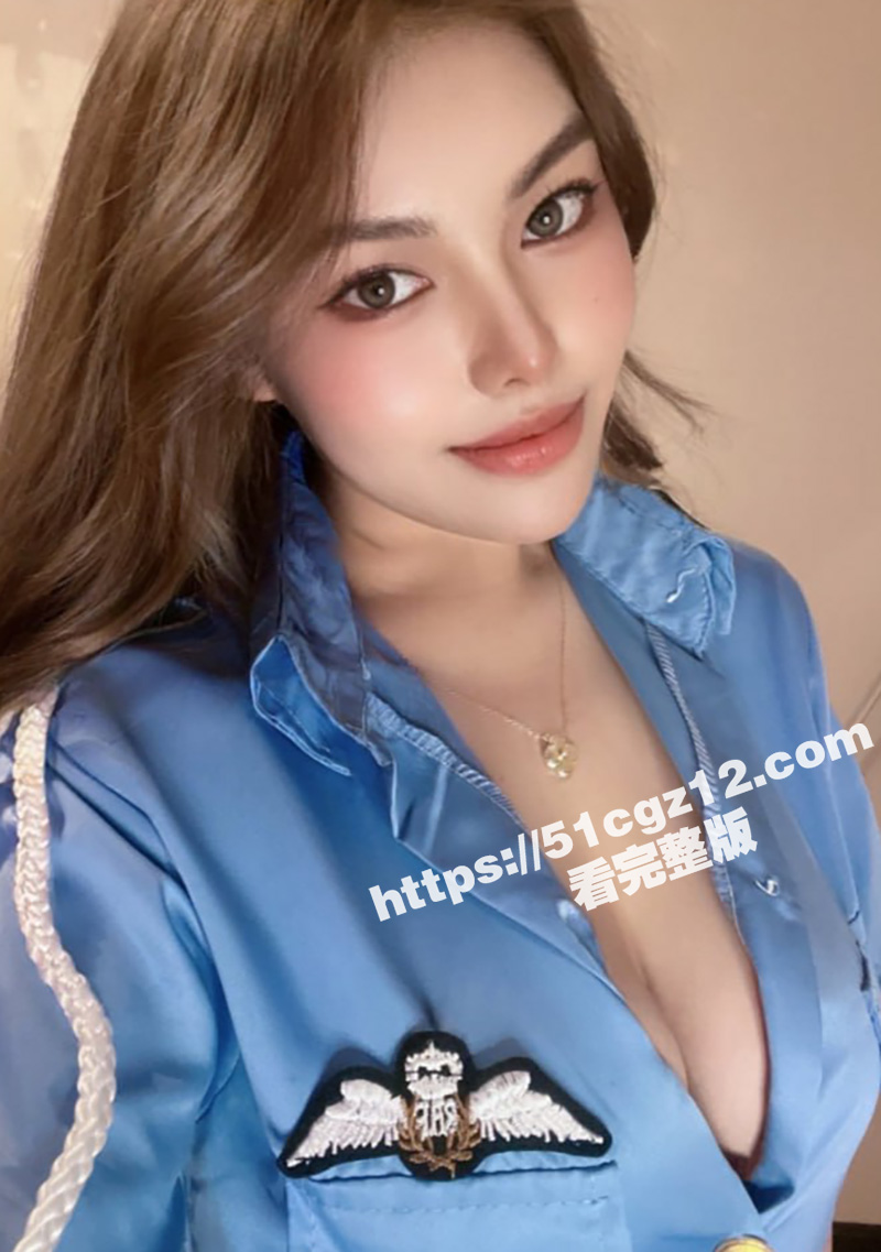 微博高颜值女神 逃酒相关图片