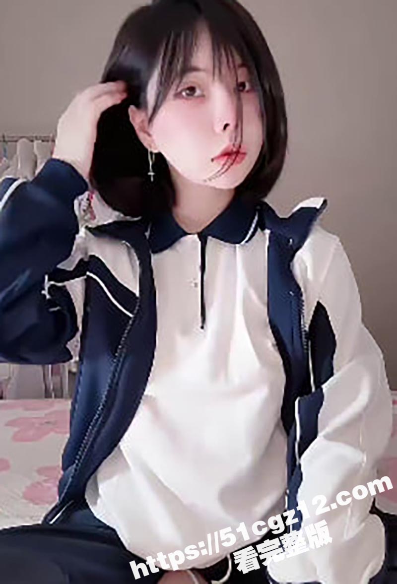 推特巨乳反差萝莉 金相关图片