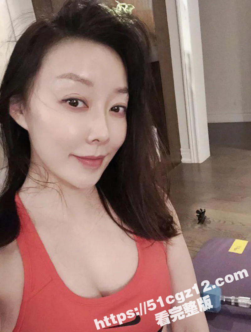 抖音风母子乱伦故事 高颜值性感骚妈 和黑人群p等各种淫乱故事 代入感极强 实现母子淫乱性爱自由