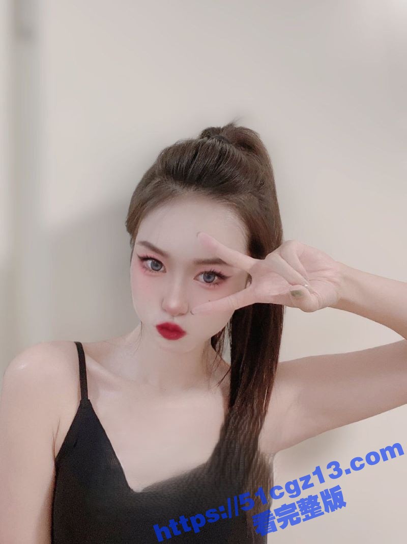 推特极品人妻少妇 T相关图片