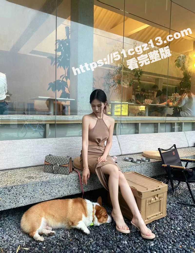 女仆餐厅认识的大一学相关图片