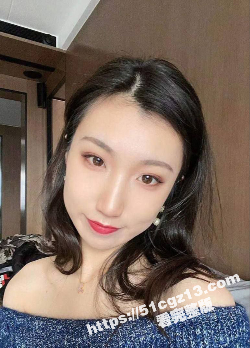 高颜值反差大学生 被相关图片