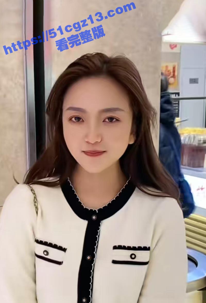抖音大奶熟女网红 小相关图片