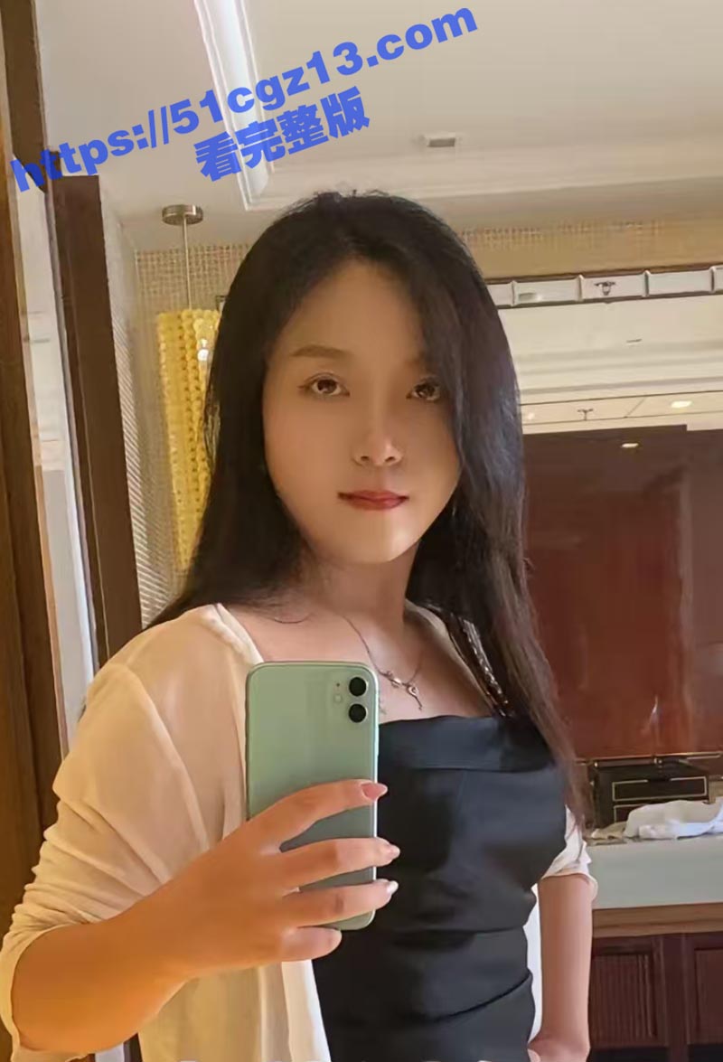 抖音大奶熟女网红 小相关图片