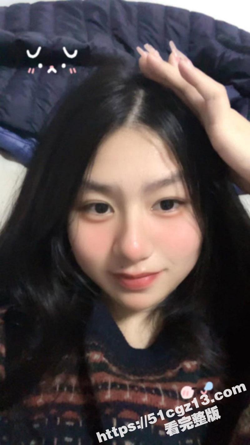 广东清纯甜美嫩妹 金相关图片