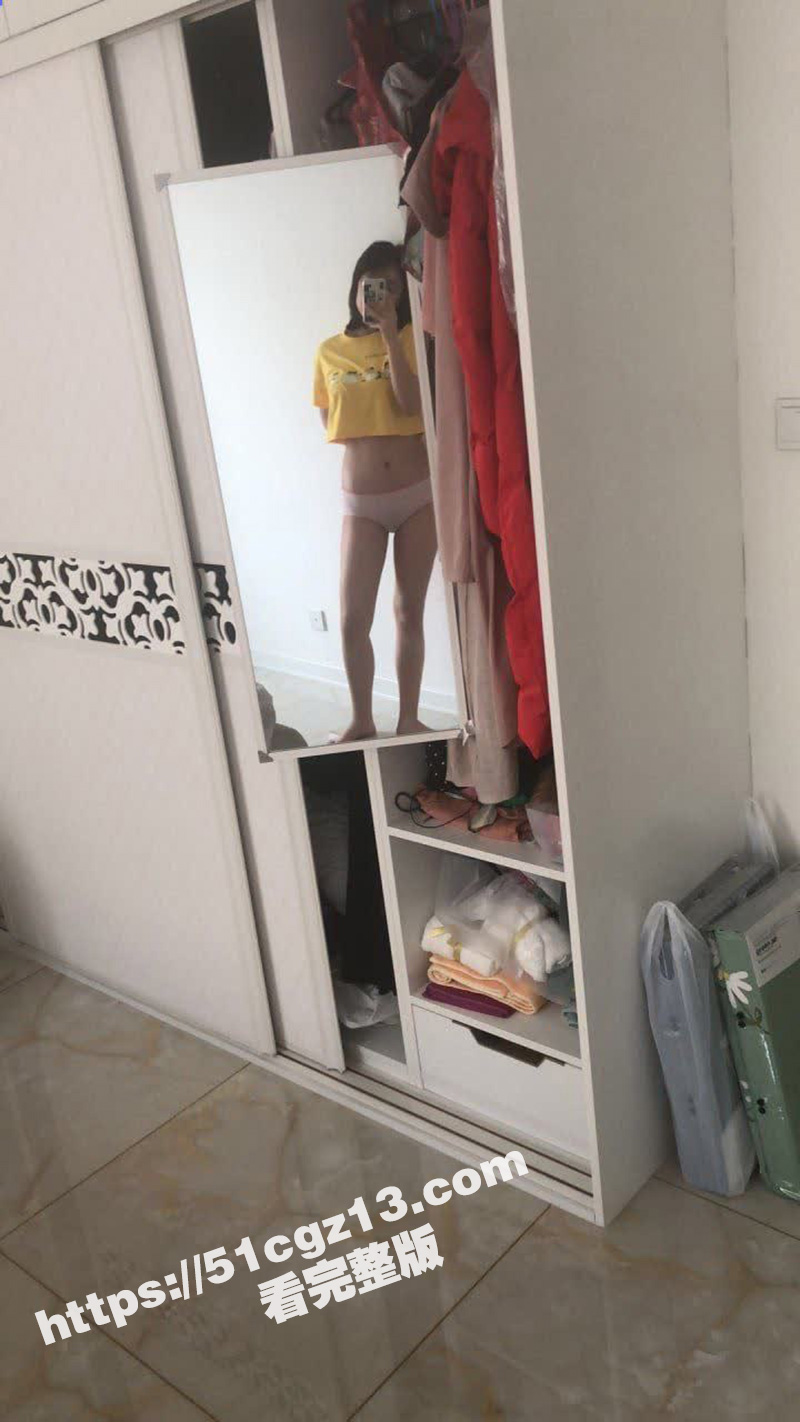 瓜友投稿 骚逼巨乳眼相关图片