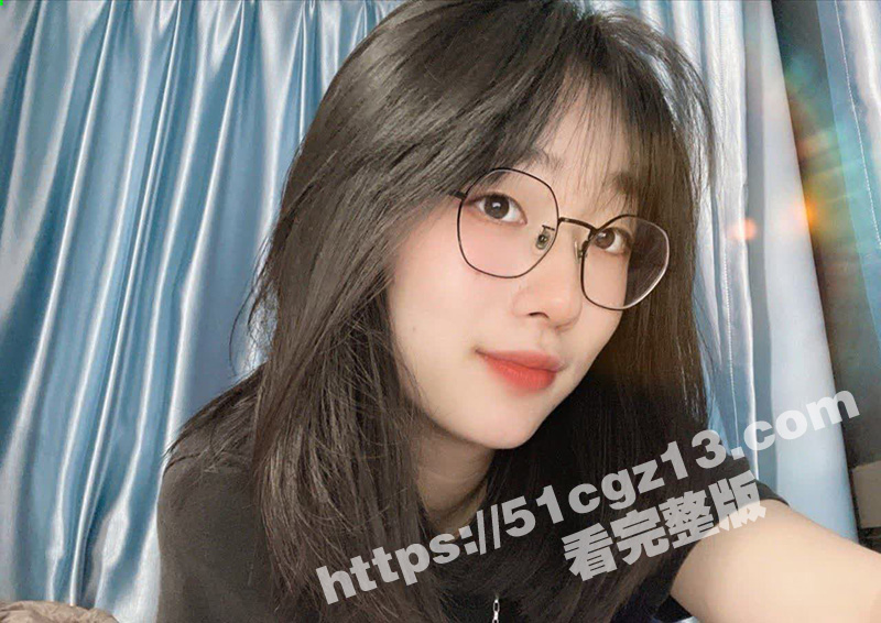 瓜友投稿 骚逼巨乳眼相关图片