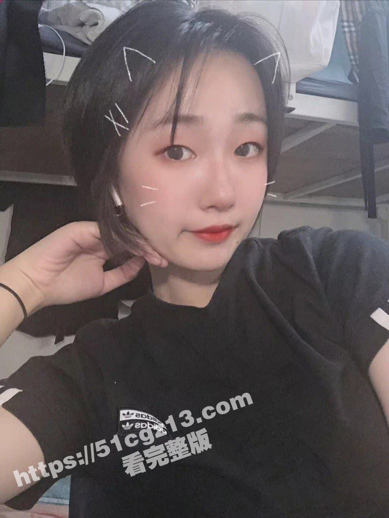 瓜友投稿 骚逼巨乳眼相关图片