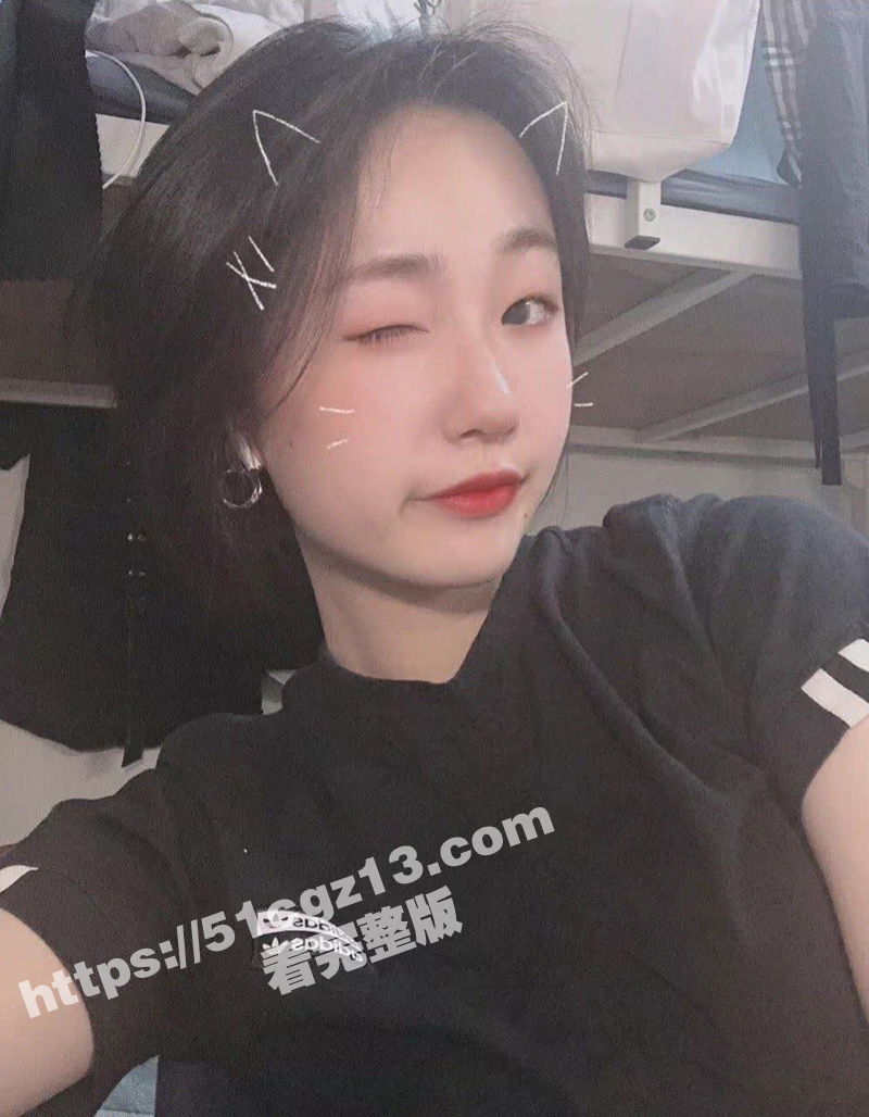 瓜友投稿 骚逼巨乳眼相关图片
