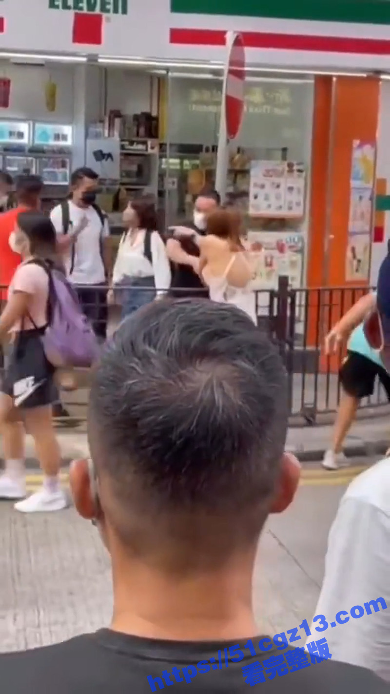 香港小三偷情时被原配相关图片