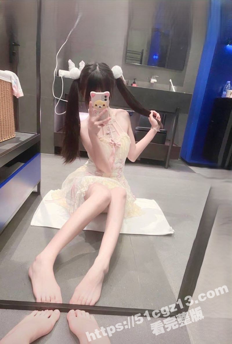 顶级JK美少女泄密流相关图片