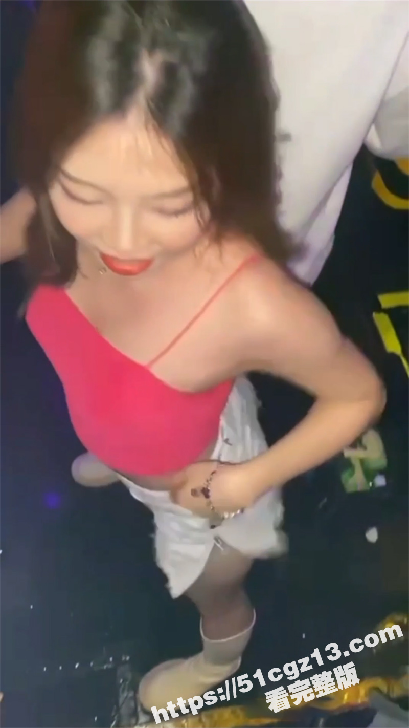 约炮大神酒吧猎艳 有相关图片