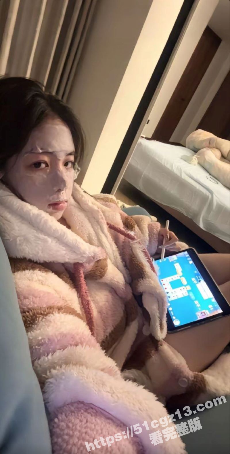 极品童颜巨乳白富美小相关图片