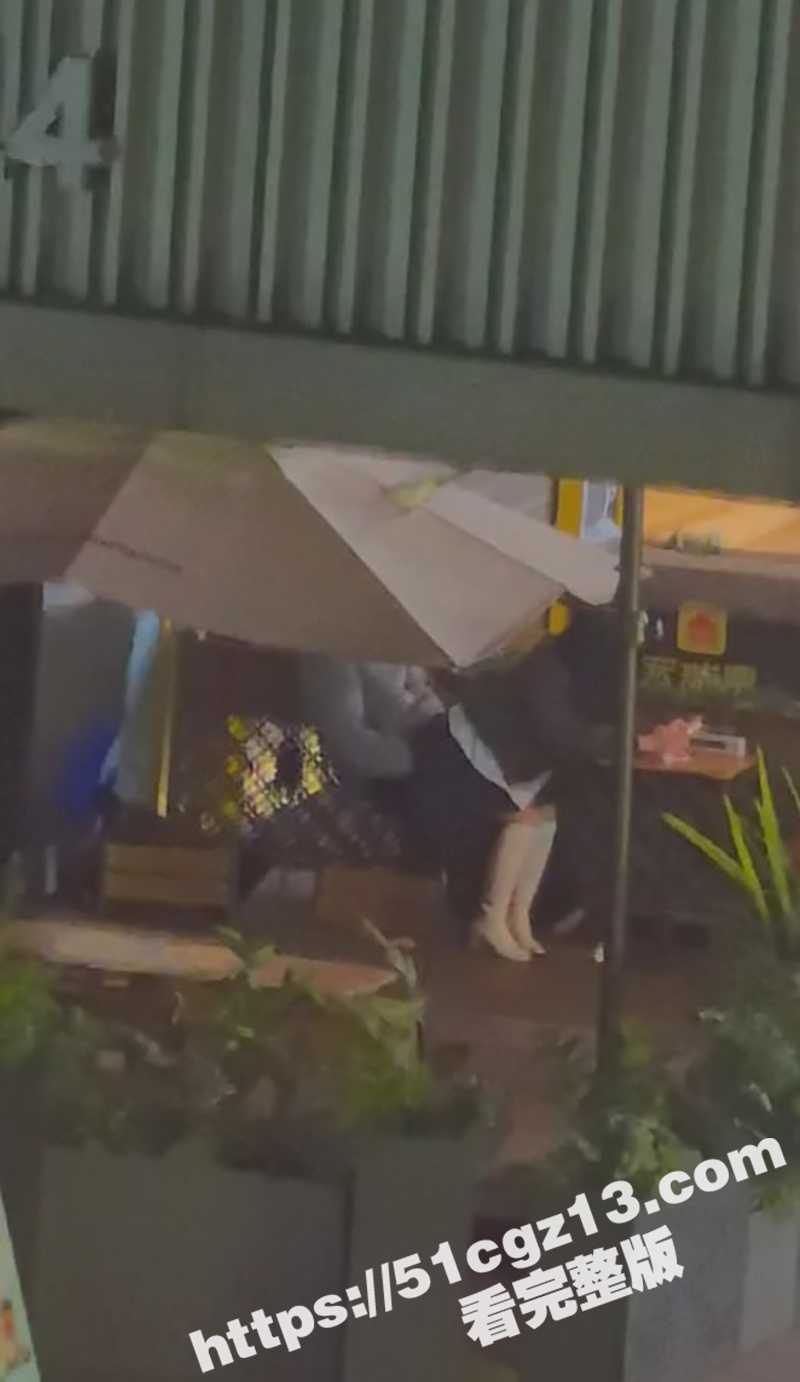 成都港汇天地餐厅活春相关图片