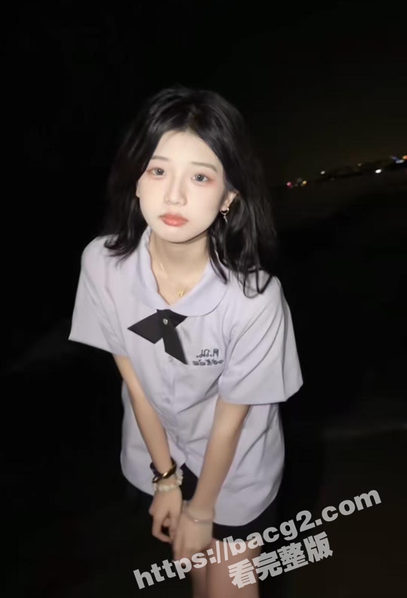 抖音清纯系网红 小妍相关图片