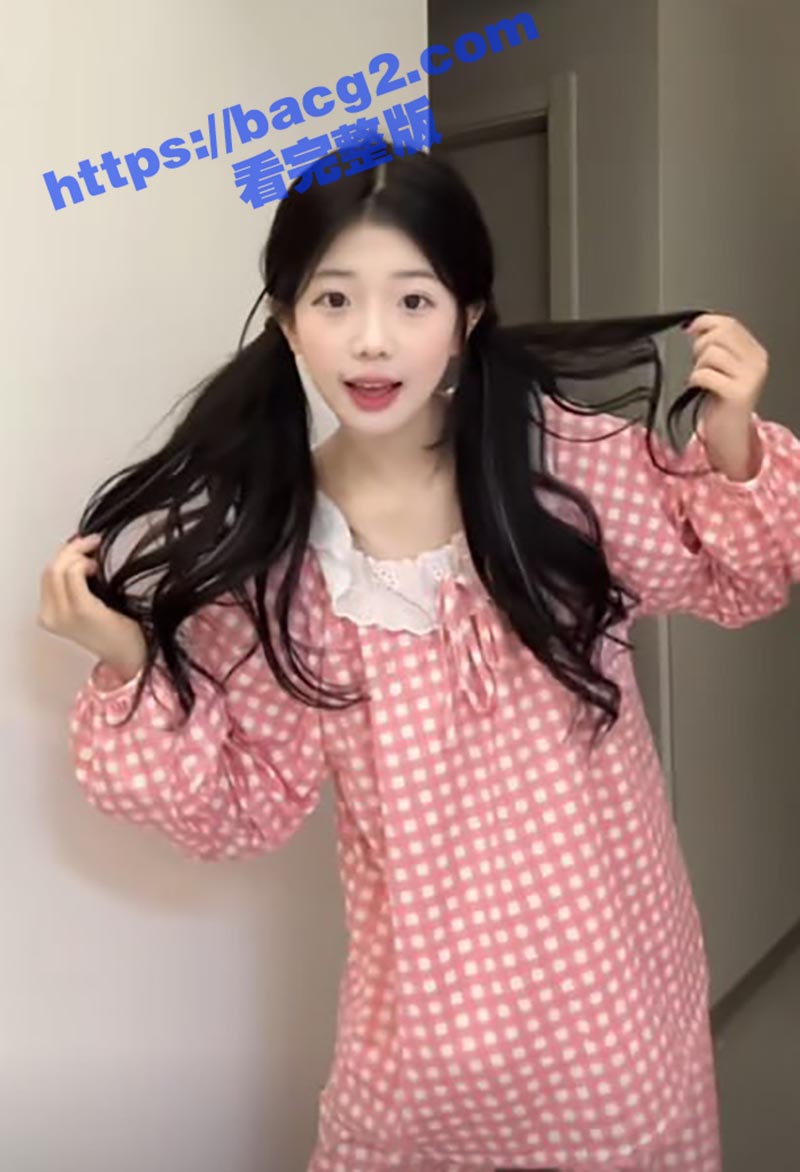 抖音清纯系网红 小妍相关图片