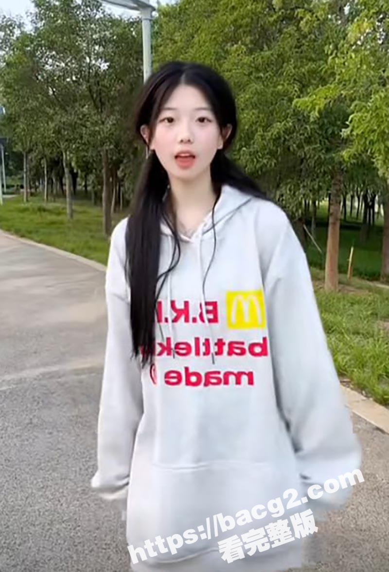 抖音清纯系网红 小妍相关图片