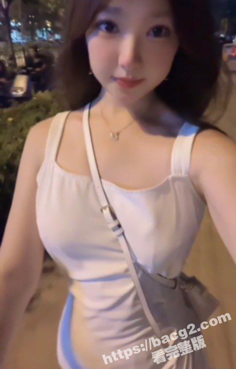 哈尔滨师范大学 清纯学生妹 郭一霖 被绿帽成瘾的老公分享给兄弟调教 私密视频被曝光