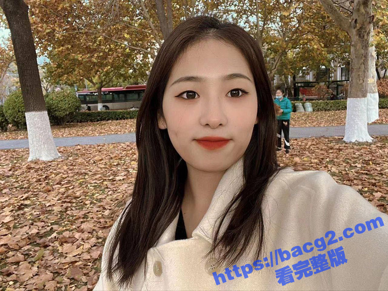 瓜友投稿！反差幼师女相关图片