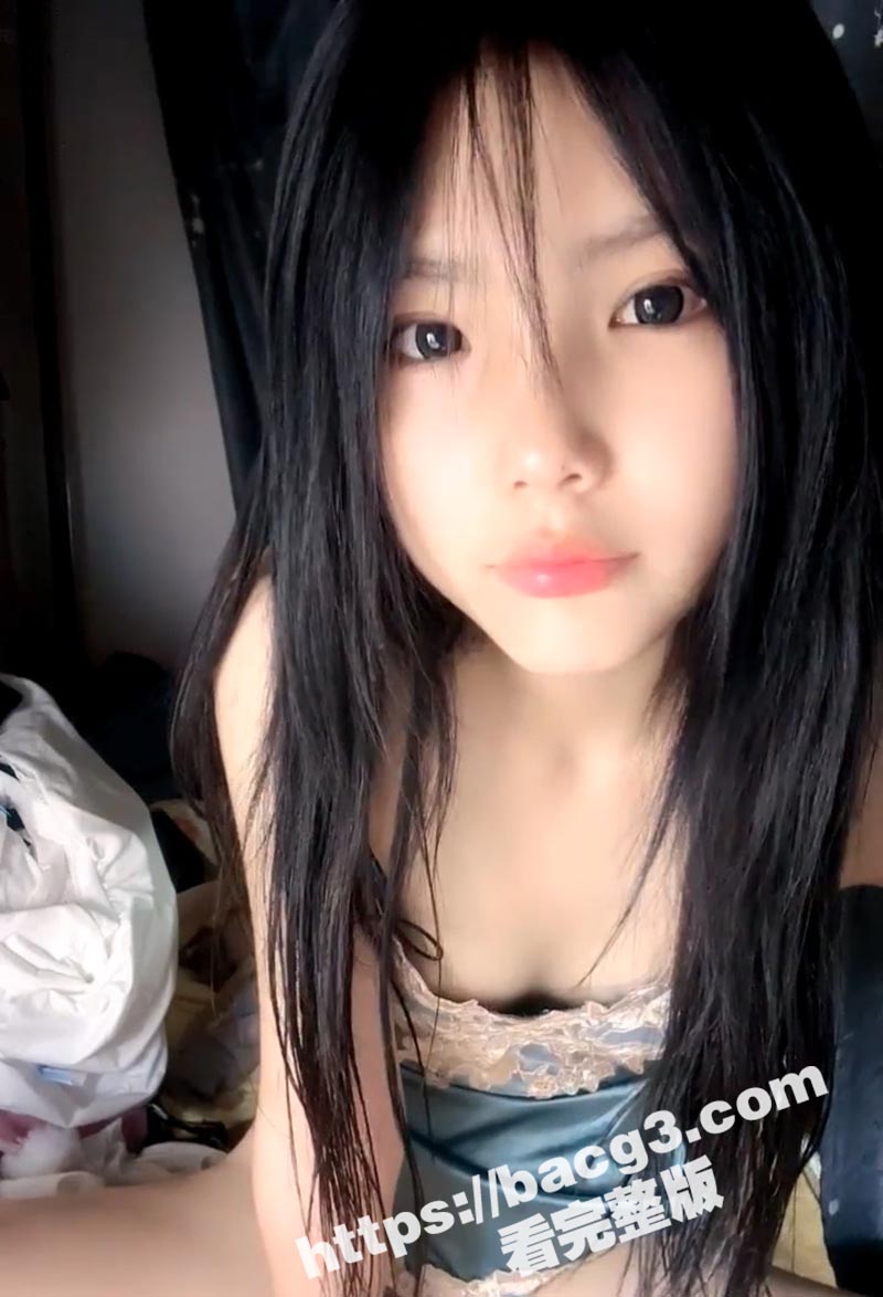 顶级美女校花 怡宝宝相关图片