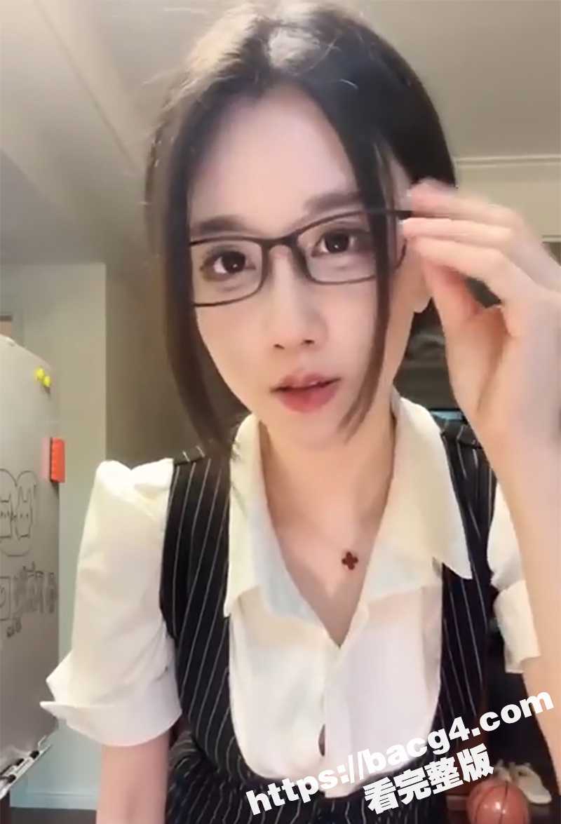 美女网红 轩子巨2兔相关图片