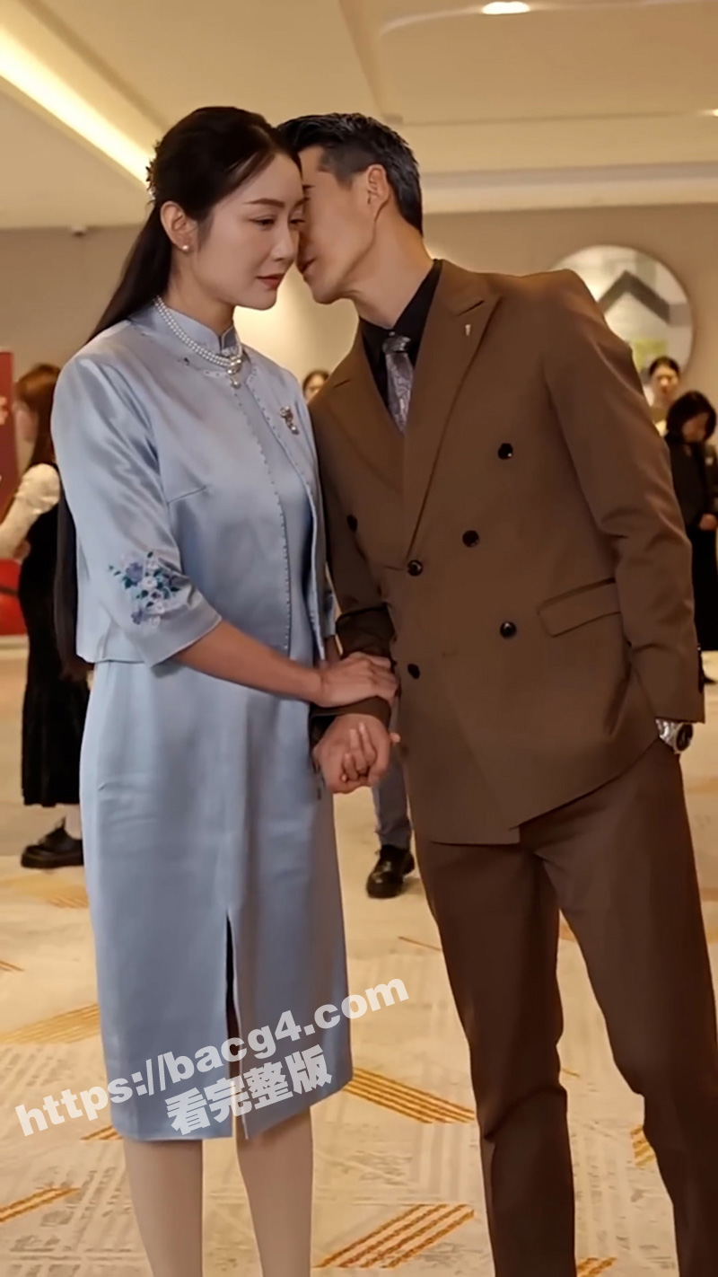 每日短剧《爱在黄昏晚相关图片