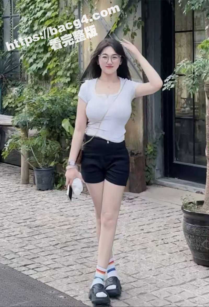 山东可爱美女网红 糖相关图片